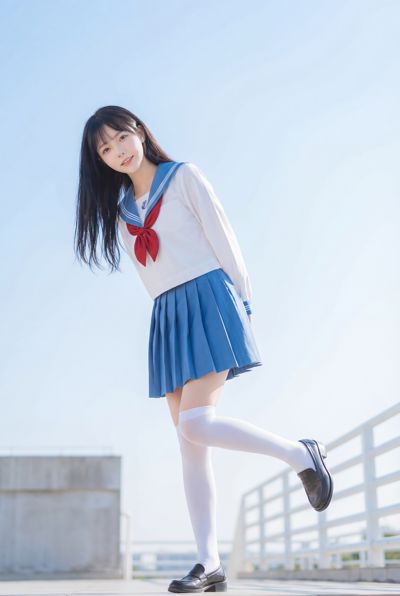 春日一抹蓝